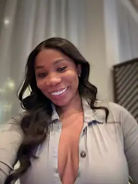 Snapshot of Belle___ chatting on 02-23-25, 02:51 Belle online show from 02-23-25, 02:51