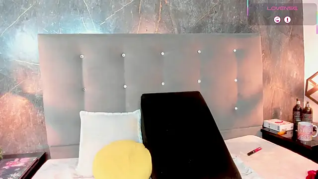 SexxyPamela online show from 03-14-26, 08:09