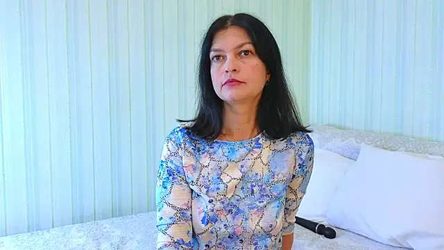  Lily  online show from 10-06-25, 08:56