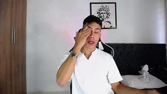 AlanNaughty online show from 11-06-25, 09:59