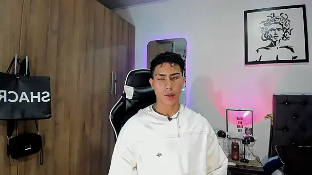 AlanNaughty online show from 02-01-26, 02:21