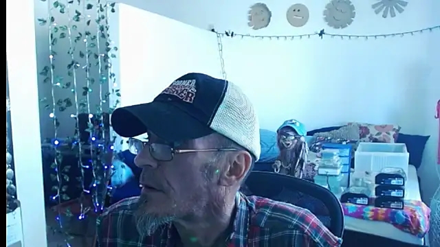 Snapshot of mycock2474u chatting on 03-01-25, 09:59 mycock2474u online show from 03-01-25, 09:59