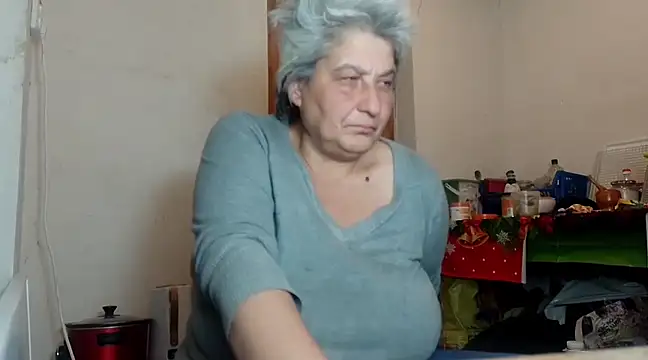 Snapshot of ExquisiteMature chatting on 01-18-25, 04:04 ExquisiteMature online show from 01-18-25, 04:04