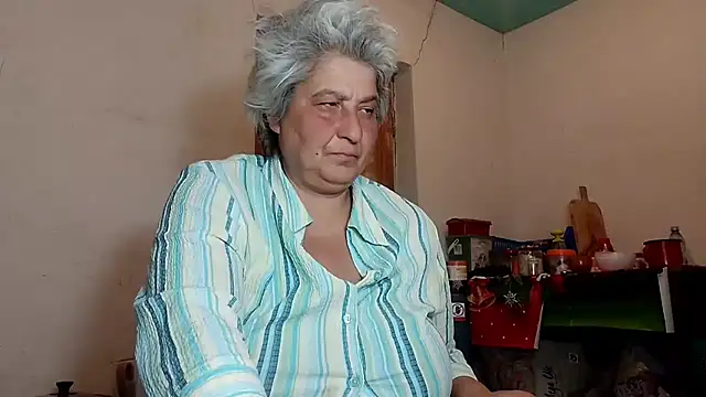 Snapshot of ExquisiteMature chatting on 01-29-25, 07:00 ExquisiteMature online show from 01-29-25, 07:00