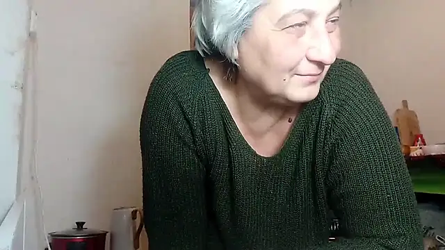 Snapshot of ExquisiteMature chatting on 01-31-25, 11:13 ExquisiteMature online show from 01-31-25, 11:13