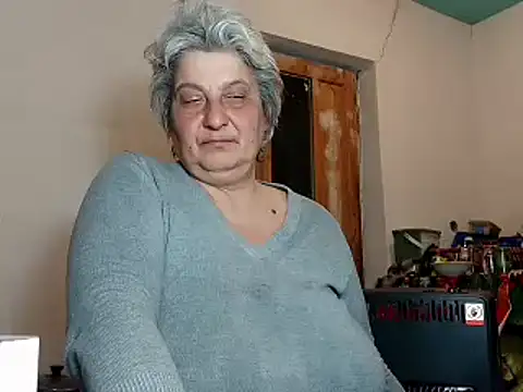 Snapshot of ExquisiteMature chatting on 03-04-25, 09:54 ExquisiteMature online show from 03-04-25, 09:54