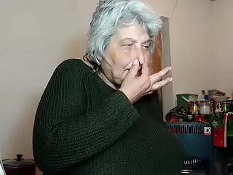 Snapshot of ExquisiteMature chatting on 03-14-25, 04:43 ExquisiteMature online show from 03-14-25, 04:43