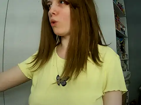 Snapshot of BellaRaim chatting on 04-16-26, 02:18 BellaRaim online show from 04-16-26, 02:18