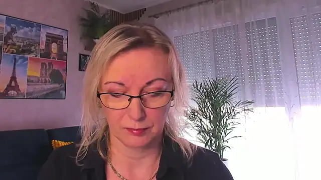 vanessa chat online show from 03-11-26, 02:23