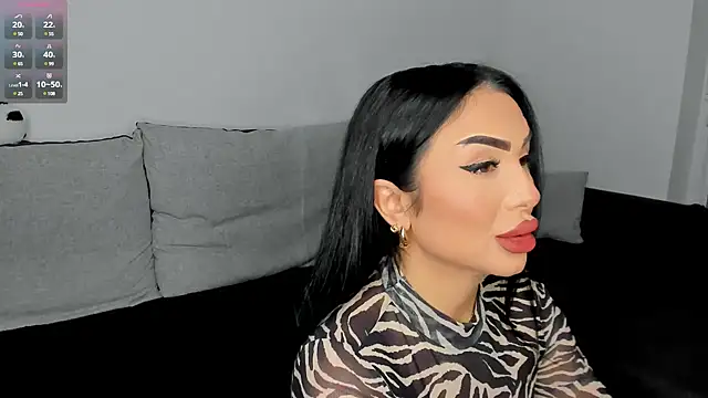 Snapshot of mistress_meryem chatting on 12-12-24, 09:48 mistress meryem online show from 12-12-24, 09:48