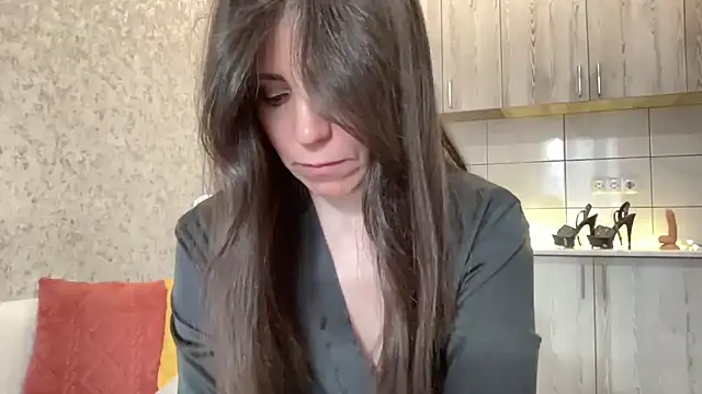 HotyWinter online show from 04-14-26, 03:45