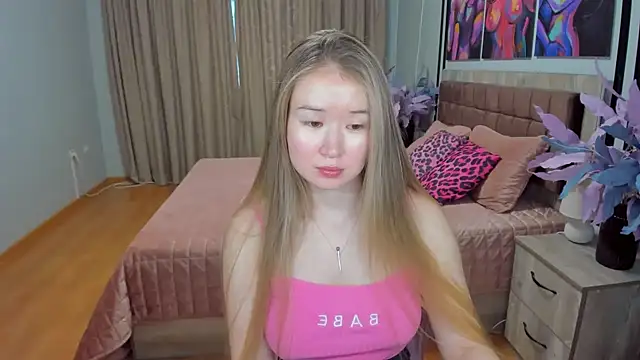 PollyOcean online show from 03-21-25, 11:55