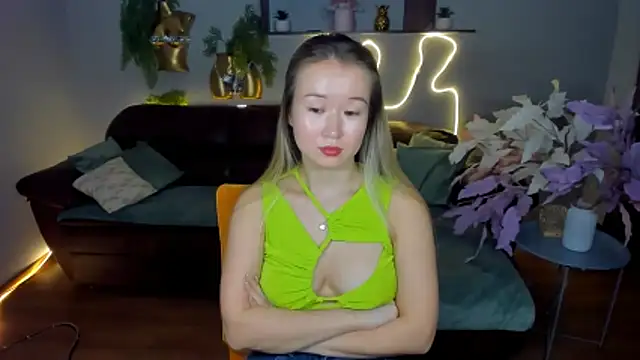 PollyOcean online show from 12-04-25, 09:51