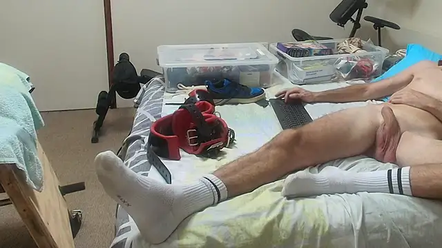 Snapshot of midnight0069 chatting on 10-25-25, 01:40 midnight0069 online show from 10-25-25, 01:40