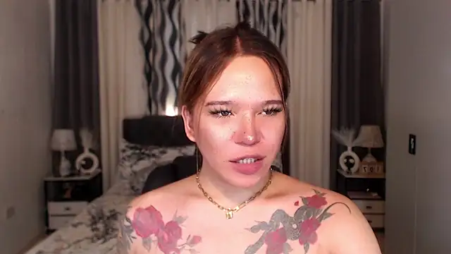 Snapshot of Evalyn_Shemale chatting on 01-07-26, 03:42 Evalyn Shemale online show from 01-07-26, 03:42