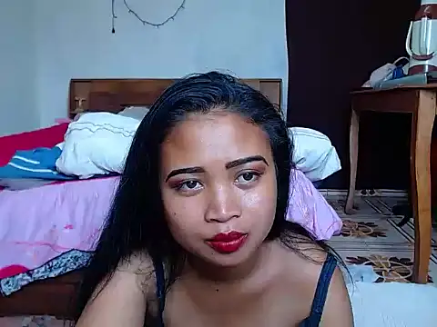 Snapshot of Princess_Ariahsquirty chatting on 03-14-25, 09:03 Princess Ariahsquirty online show from 03-14-25, 09:03