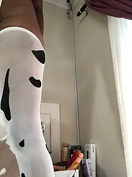 LuciousLips96 online show from 02-07-25, 10:50