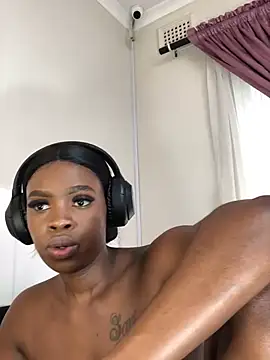 LuciousLips96 online show from 02-28-25, 11:03