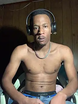 Tristris100 online show from 12-13-24, 11:28