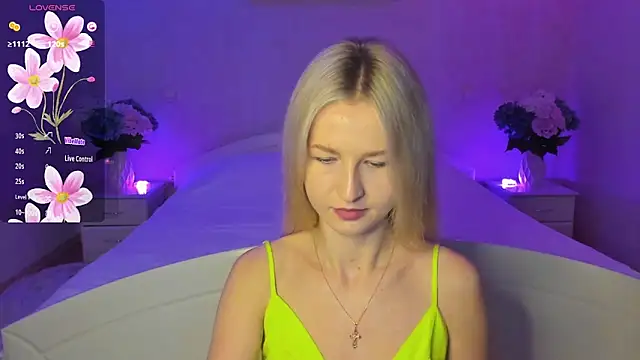 AnnaCarrera online show from 11-04-25, 06:40