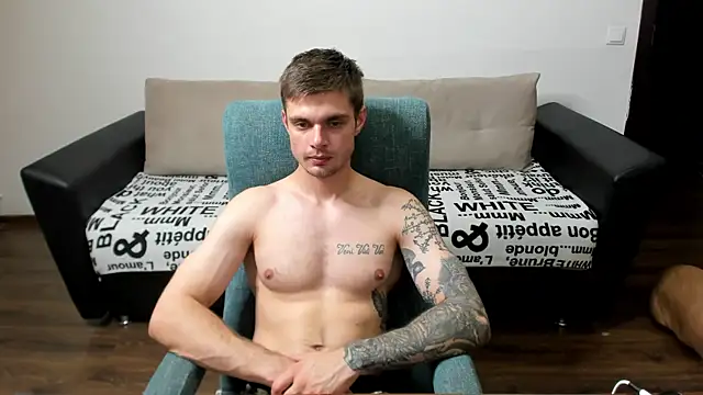 maks wolfis online show from 12-13-24, 08:47