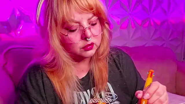 Satyn doll online show from 10-03-25, 11:35