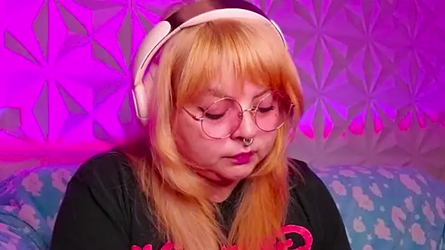 Satyn doll online show from 10-09-25, 11:36