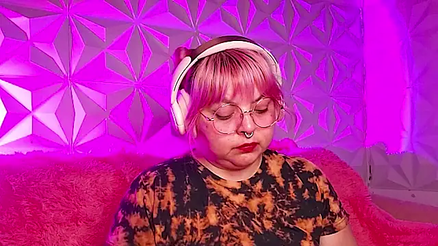 Satyn doll online show from 02-21-26, 10:00