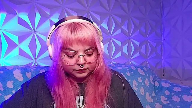 Satyn doll online show from 04-10-26, 11:09