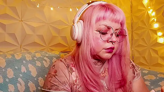 Satyn doll online show from 05-28-26, 10:40
