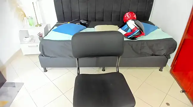 anhtony wayans online show from 02-15-25, 08:33