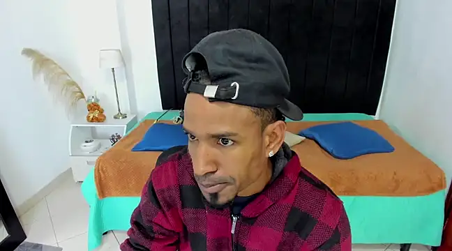 anhtony wayans online show from 02-25-25, 12:03