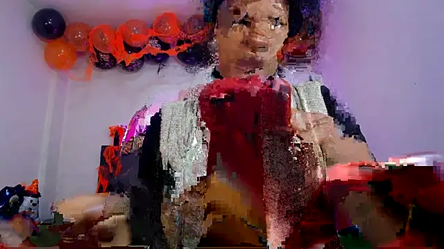 Snapshot of Ellie_Alves chatting on 10-24-25, 01:18 Ellie Alves online show from 10-24-25, 01:18