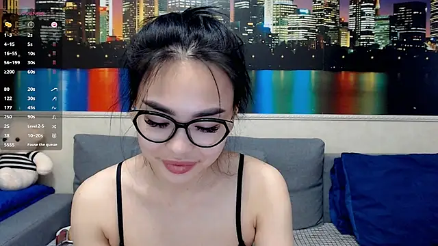 Snapshot of kwana_colada chatting on 12-22-24, 10:06 kwana colada online show from 12-22-24, 10:06