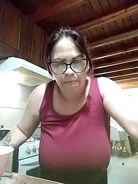 Snapshot of AyantiPonz79 chatting on 10-29-25, 12:24 AyantiPonz79 online show from 10-29-25, 12:24