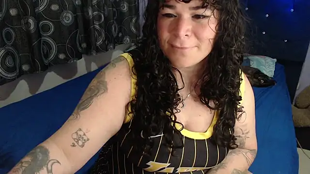 Snapshot of ANGELIQUE_KLANE chatting on 07-02-26, 08:37 ANGELIQUE KLANE online show from 07-02-26, 08:37