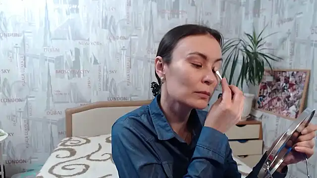 GinaQSoul online show from 10-05-25, 10:35