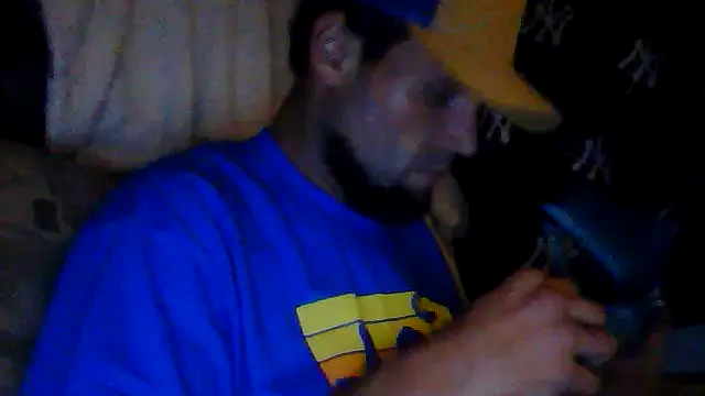 Snapshot of Bwc4u2Ride chatting on 09-11-25, 07:41 Bwc4u2Ride online show from 09-11-25, 07:41