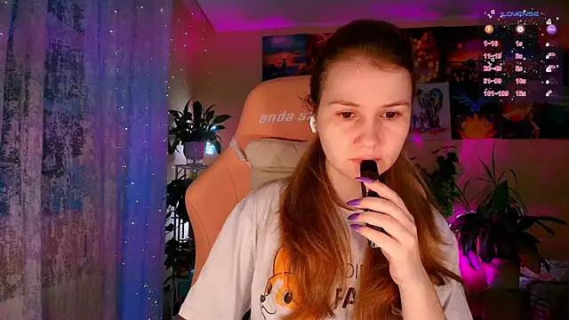 GoodWitch  online show from 11-30-25, 07:45