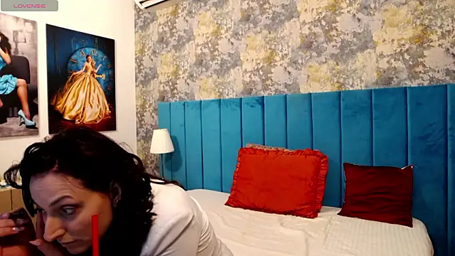 LisaCroft online show from 01-17-26, 08:41