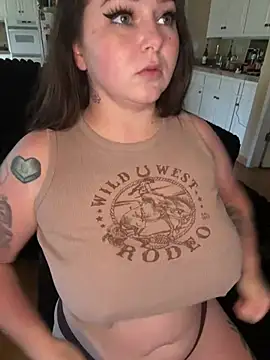 Kira tattoo online show from 05-22-26, 04:23