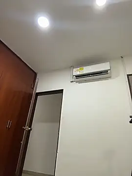 Fancyxlove online show from 04-06-26, 12:17