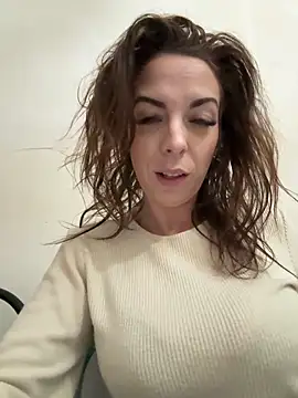 Almmaxxxx online show from 10-05-25, 04:00