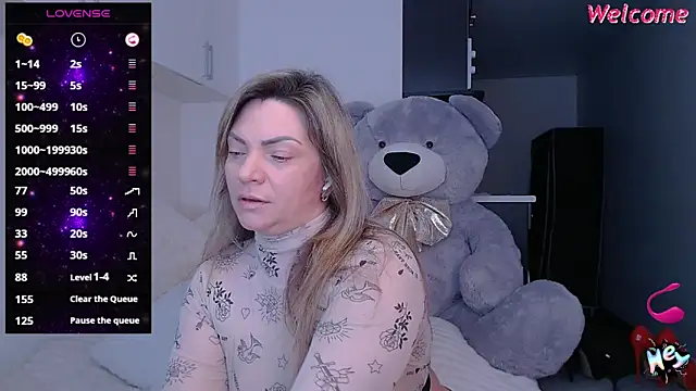 Snapshot of KristiOwen chatting on 03-22-25, 05:17 KristiOwen online show from 03-22-25, 05:17