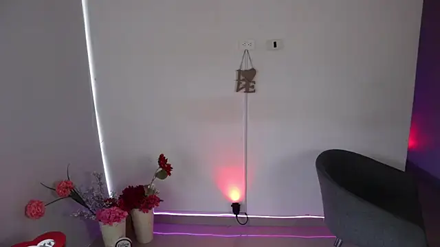  Vahos  online show from 02-15-25, 10:10