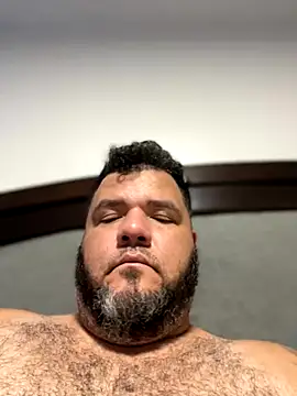 Snapshot of Gabihotxxx1 chatting on 10-28-25, 03:21 Gabihotxxx1 online show from 10-28-25, 03:21