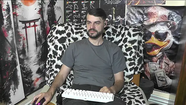 00george online show from 04-17-26, 01:03