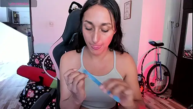 adrena 10 online show from 03-06-26, 07:10