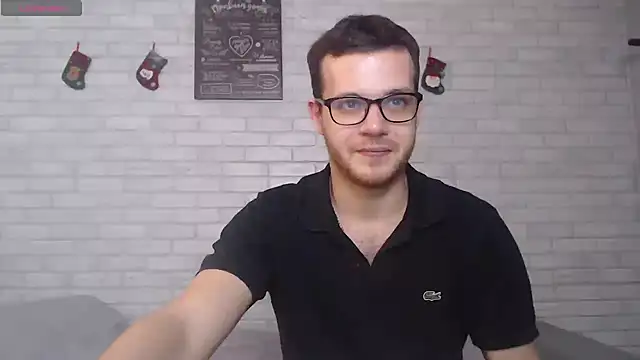 Snapshot of Alexxx_horny chatting on 01-04-25, 05:26 Alexxx horny online show from 01-04-25, 05:26