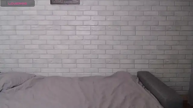 Snapshot of Alexxx_horny chatting on 12-01-25, 03:44 Alexxx horny online show from 12-01-25, 03:44